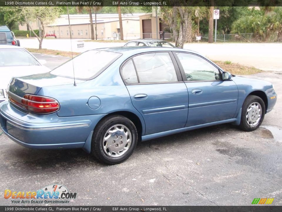 1998 Oldsmobile Cutlass GL Platinum Blue Pearl / Gray Photo #6