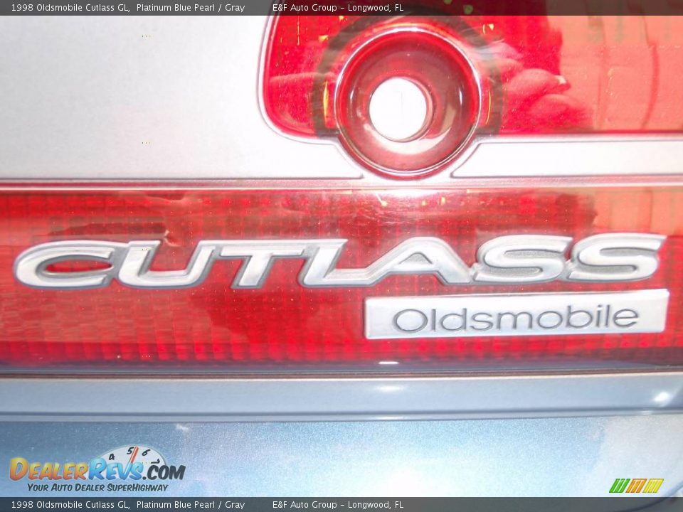 1998 Oldsmobile Cutlass GL Platinum Blue Pearl / Gray Photo #14