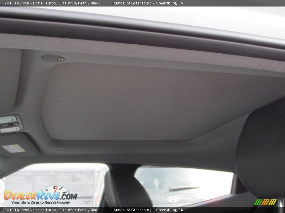 2013 Hyundai Veloster Turbo Elite White Pearl / Black Photo #5
