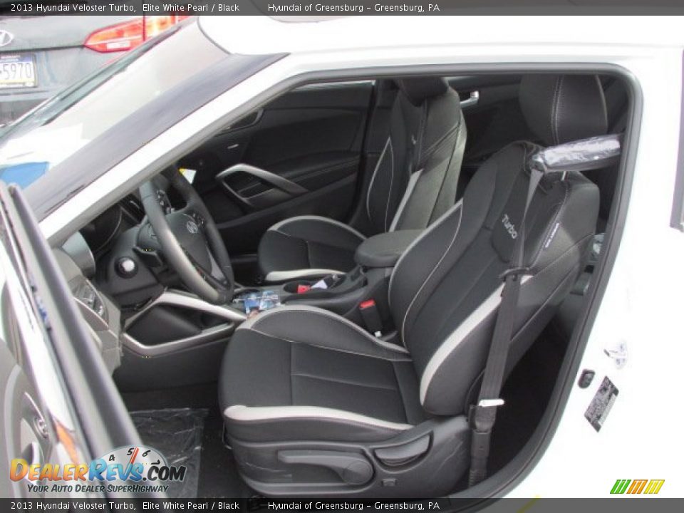 2013 Hyundai Veloster Turbo Elite White Pearl / Black Photo #7