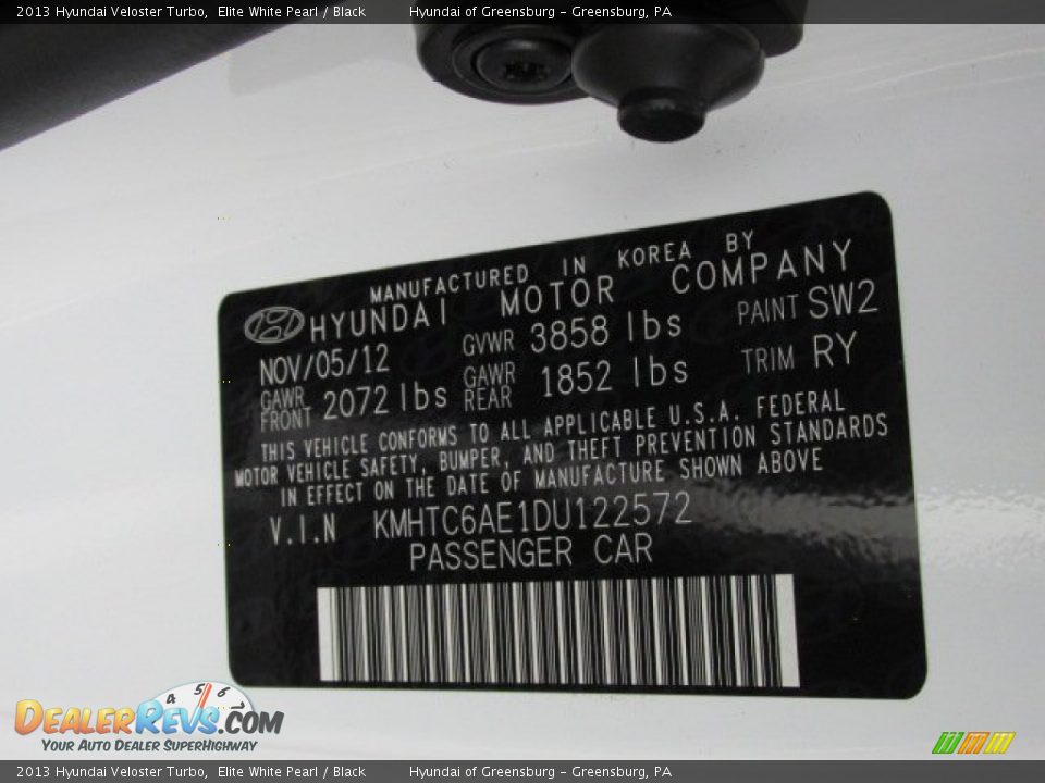 2013 Hyundai Veloster Turbo Elite White Pearl / Black Photo #10
