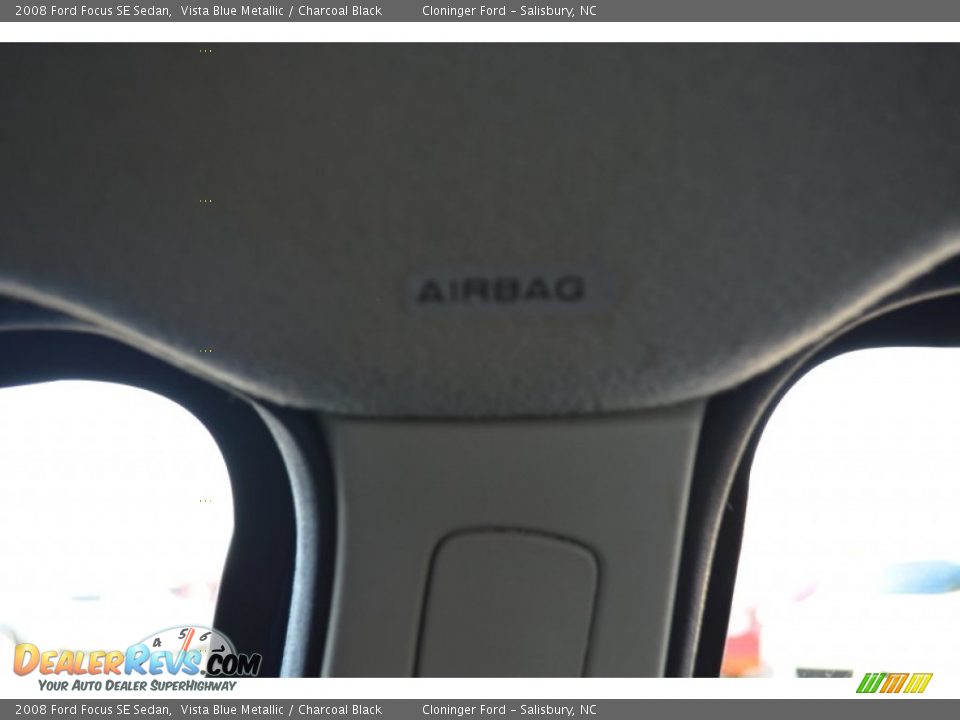 2008 Ford Focus SE Sedan Vista Blue Metallic / Charcoal Black Photo #30