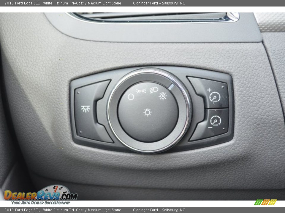 2013 Ford Edge SEL White Platinum Tri-Coat / Medium Light Stone Photo #26
