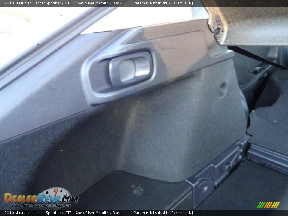 2010 Mitsubishi Lancer Sportback GTS Apex Silver Metallic / Black Photo #22