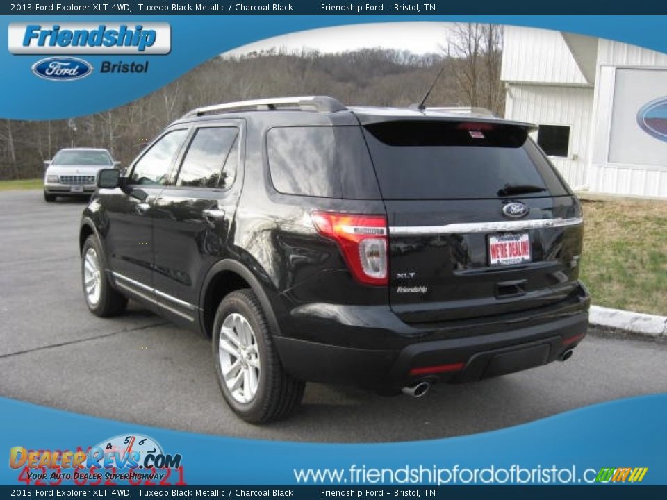2013 Ford Explorer XLT 4WD Tuxedo Black Metallic / Charcoal Black Photo #9