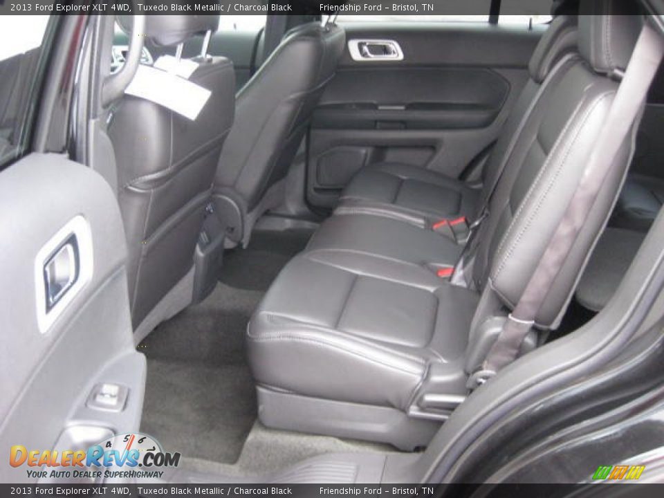 2013 Ford Explorer XLT 4WD Tuxedo Black Metallic / Charcoal Black Photo #14