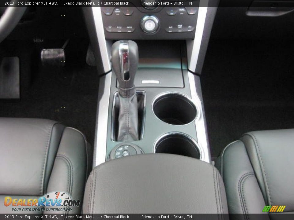 2013 Ford Explorer XLT 4WD Tuxedo Black Metallic / Charcoal Black Photo #21