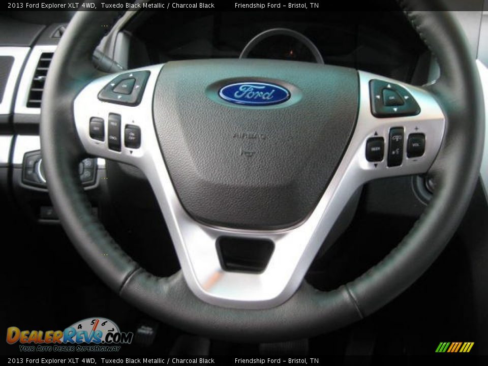 2013 Ford Explorer XLT 4WD Tuxedo Black Metallic / Charcoal Black Photo #22