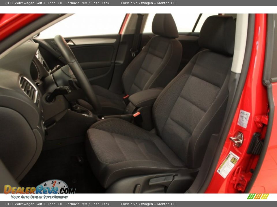 Front Seat of 2013 Volkswagen Golf 4 Door TDI Photo #5