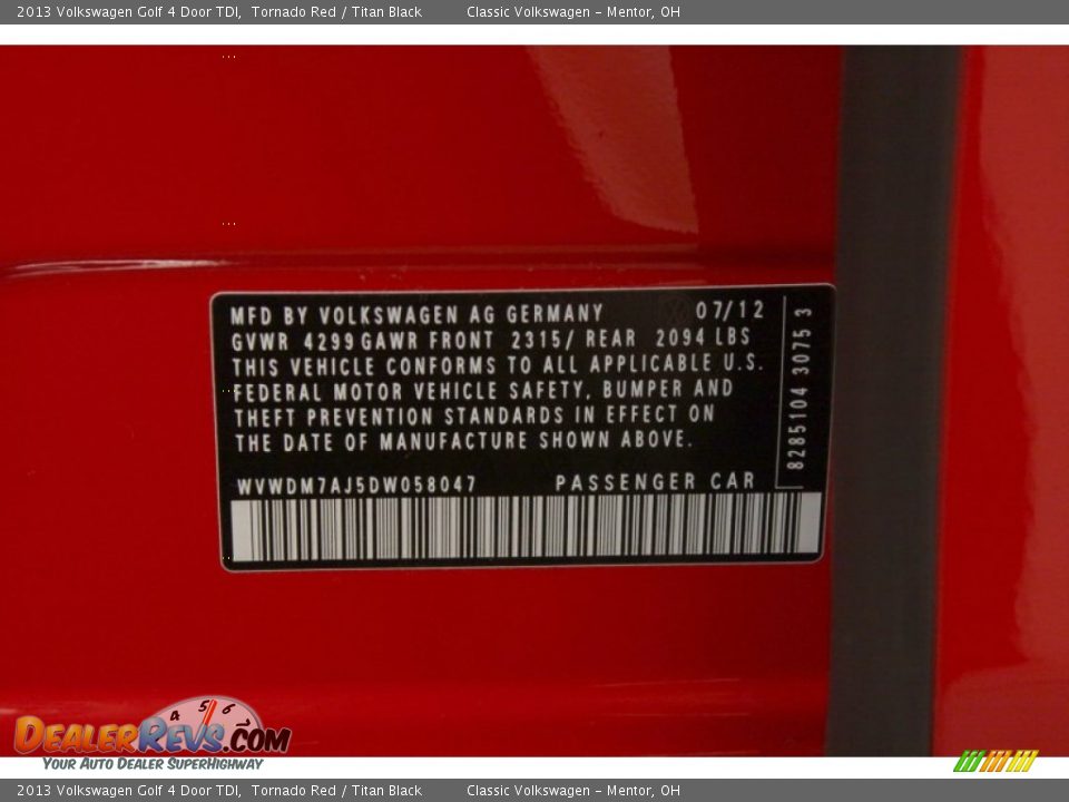 2013 Volkswagen Golf 4 Door TDI Tornado Red / Titan Black Photo #31