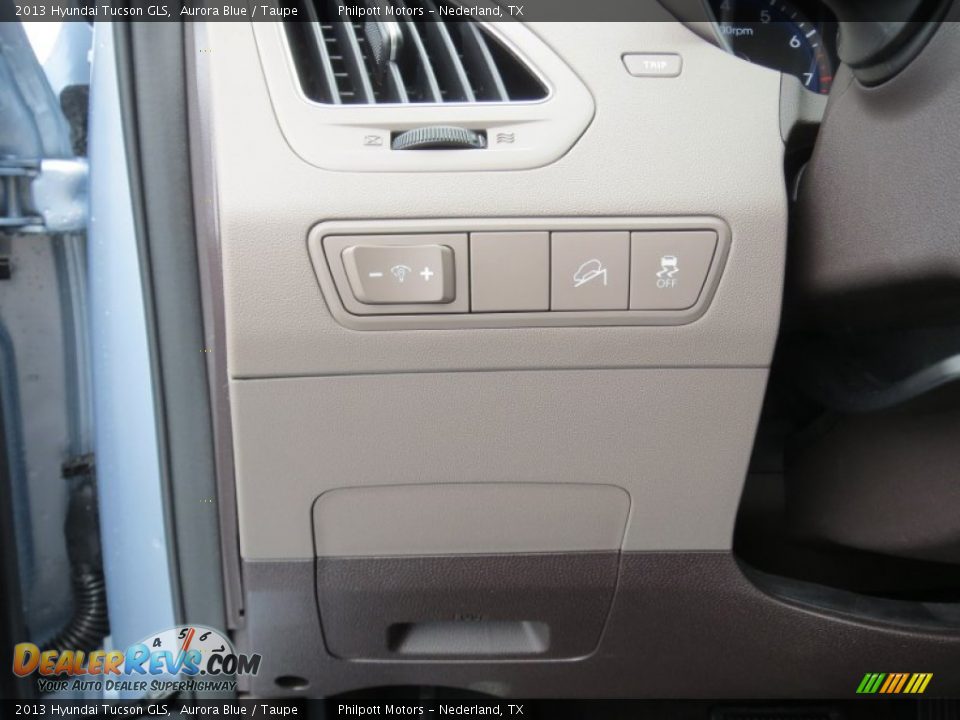 2013 Hyundai Tucson GLS Aurora Blue / Taupe Photo #32