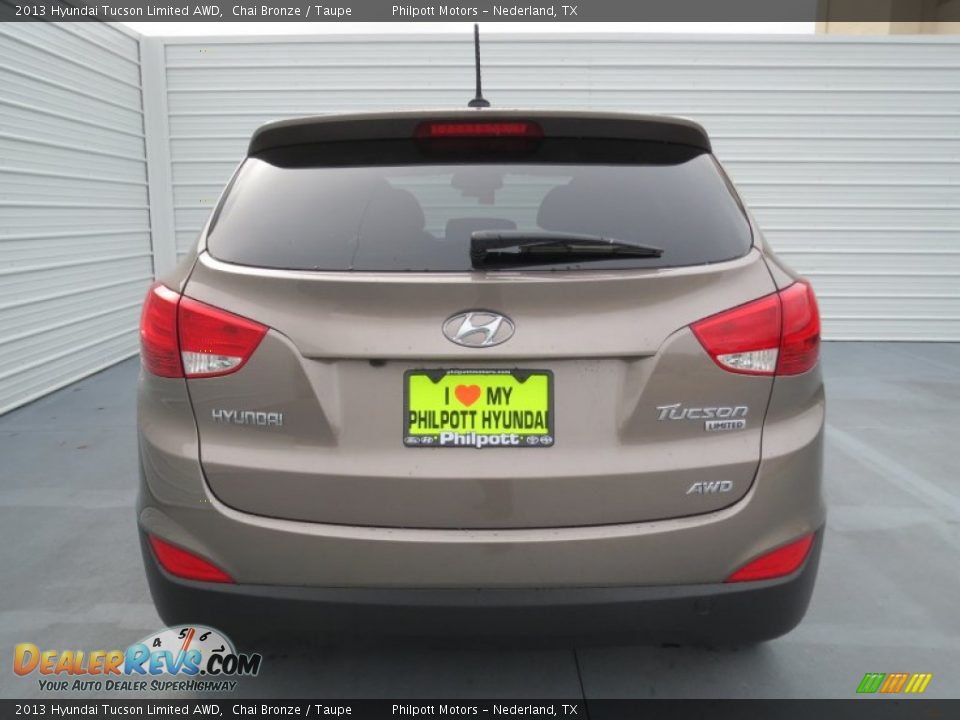 2013 Hyundai Tucson Limited AWD Chai Bronze / Taupe Photo #4