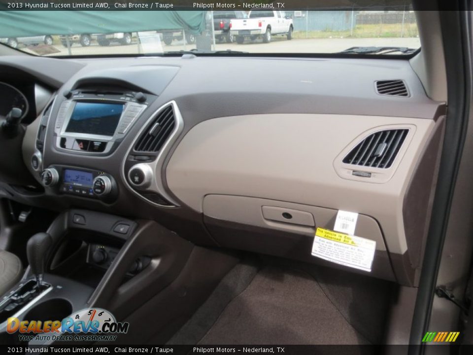 2013 Hyundai Tucson Limited AWD Chai Bronze / Taupe Photo #18