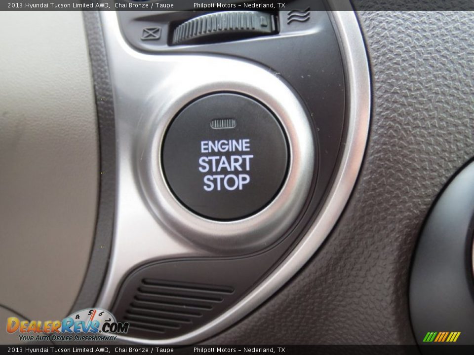 2013 Hyundai Tucson Limited AWD Chai Bronze / Taupe Photo #32