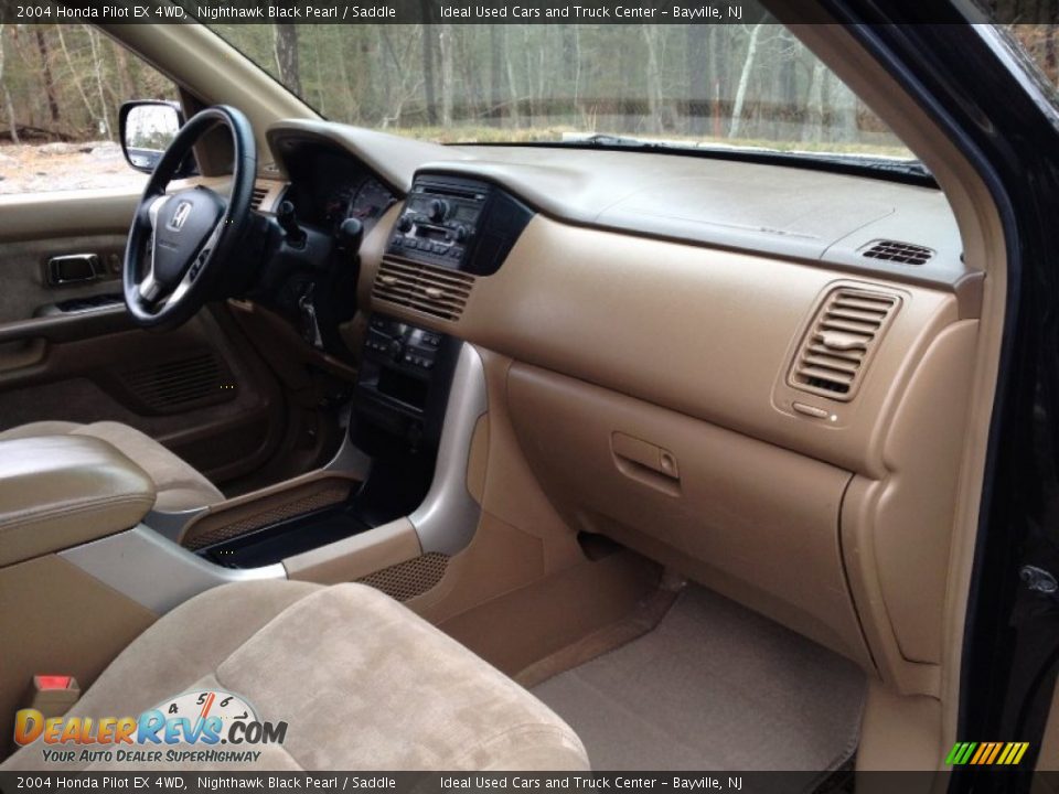 Dashboard of 2004 Honda Pilot EX 4WD Photo #8