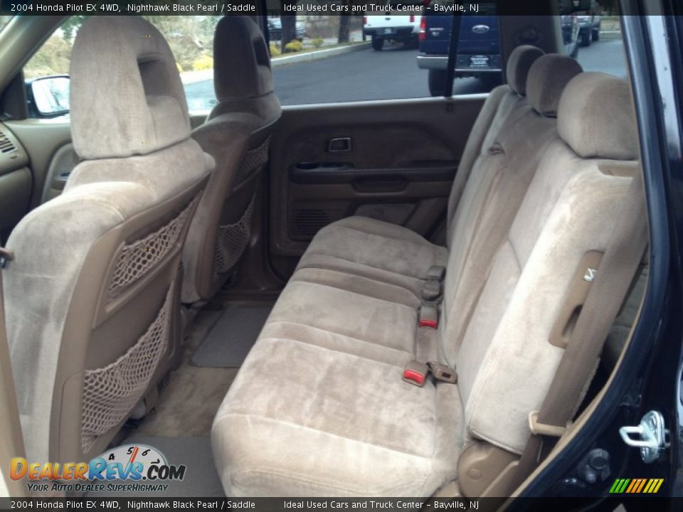 Rear Seat of 2004 Honda Pilot EX 4WD Photo #19
