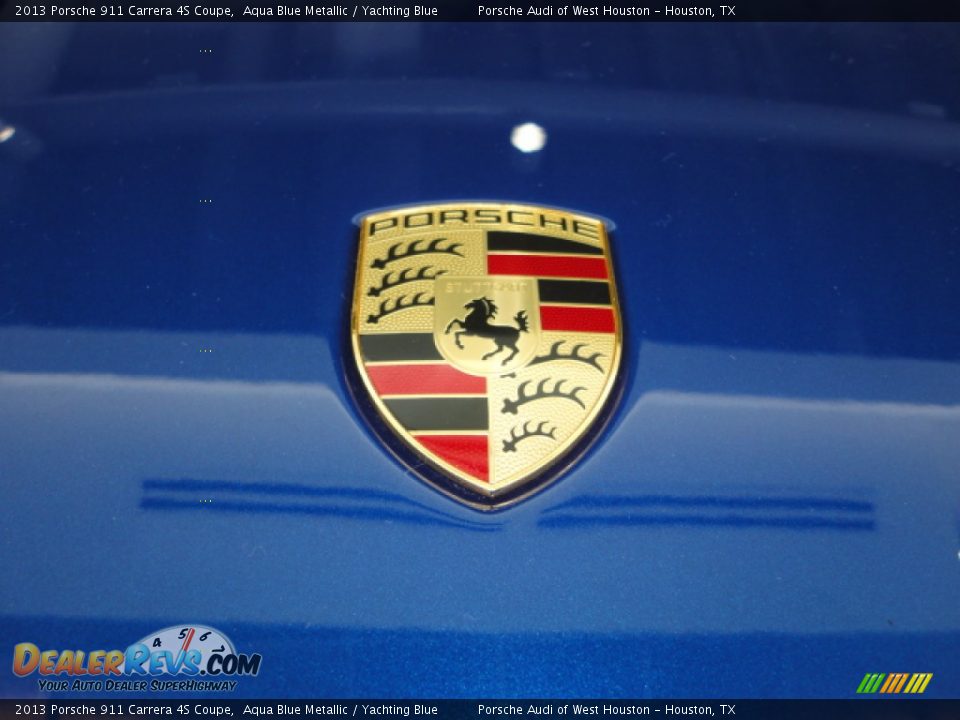 2013 Porsche 911 Carrera 4S Coupe Logo Photo #11