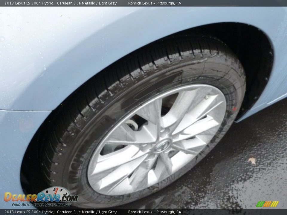 2013 Lexus ES 300h Hybrid Cerulean Blue Metallic / Light Gray Photo #9