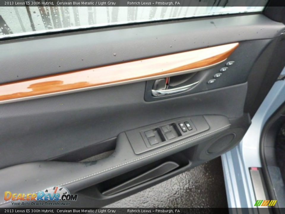 2013 Lexus ES 300h Hybrid Cerulean Blue Metallic / Light Gray Photo #14