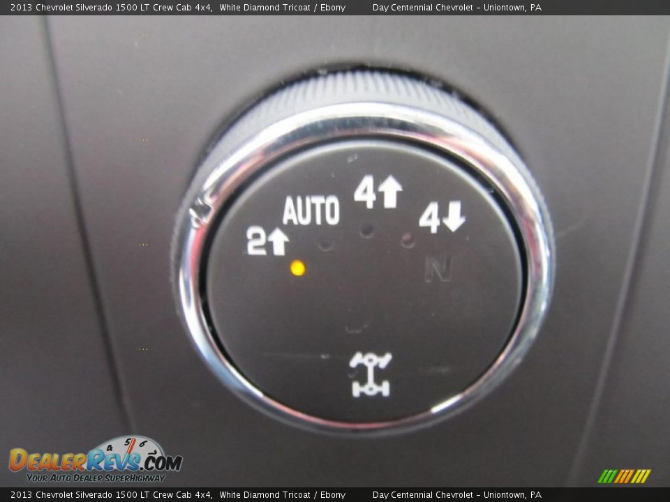 2013 Chevrolet Silverado 1500 LT Crew Cab 4x4 White Diamond Tricoat / Ebony Photo #17