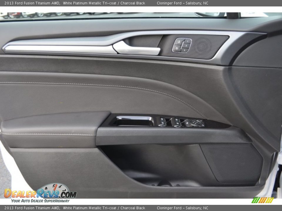 Door Panel of 2013 Ford Fusion Titanium AWD Photo #8