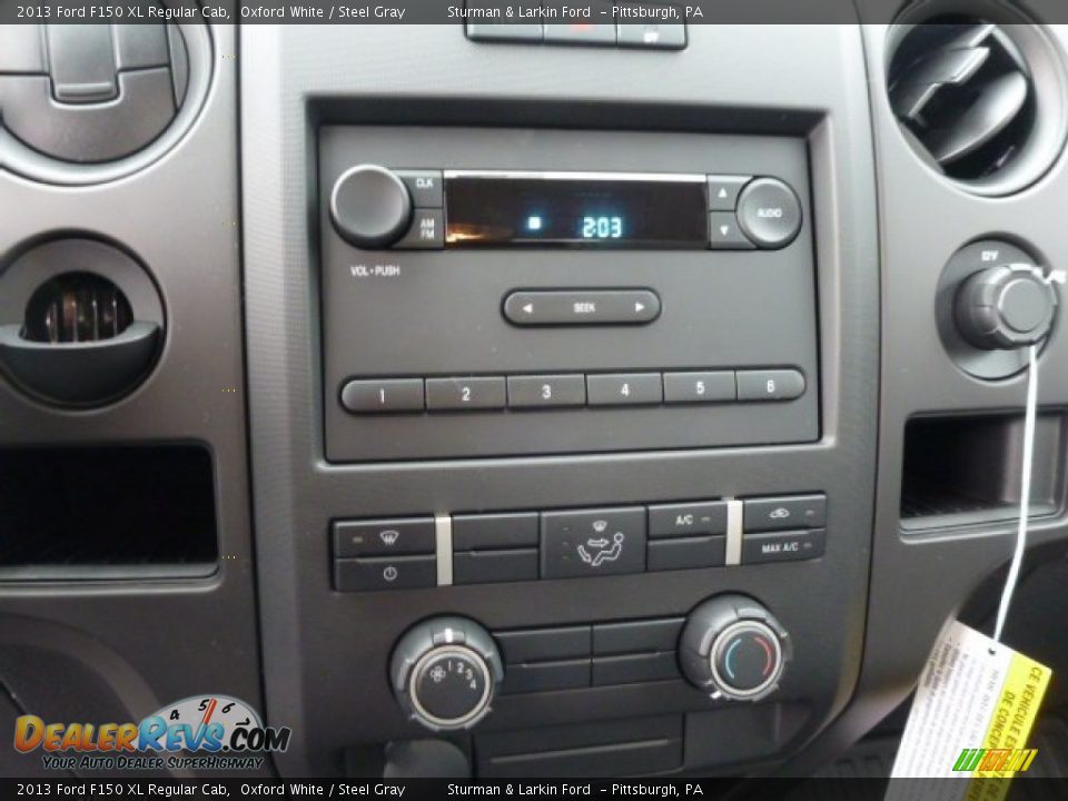 Controls of 2013 Ford F150 XL Regular Cab Photo #14