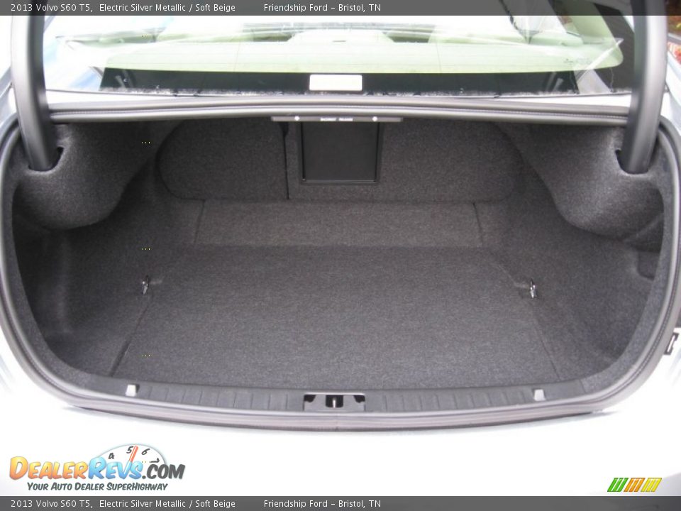 2013 Volvo S60 T5 Electric Silver Metallic / Soft Beige Photo #13