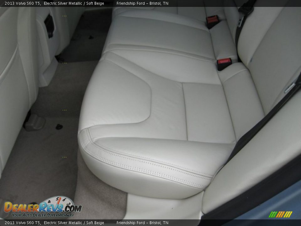 2013 Volvo S60 T5 Electric Silver Metallic / Soft Beige Photo #19
