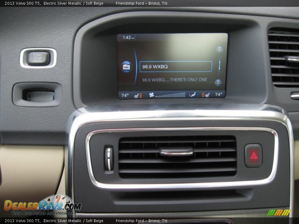 2013 Volvo S60 T5 Electric Silver Metallic / Soft Beige Photo #26