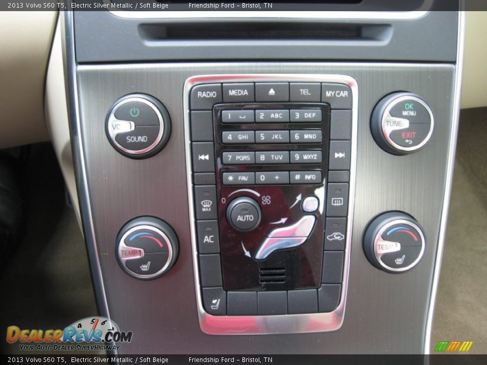 2013 Volvo S60 T5 Electric Silver Metallic / Soft Beige Photo #28