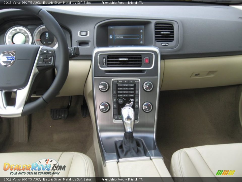 Dashboard of 2013 Volvo S60 T5 AWD Photo #24