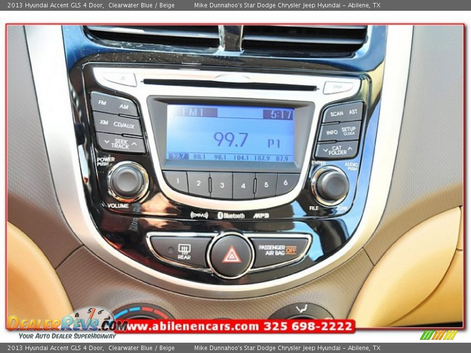 2013 Hyundai Accent GLS 4 Door Clearwater Blue / Beige Photo #27
