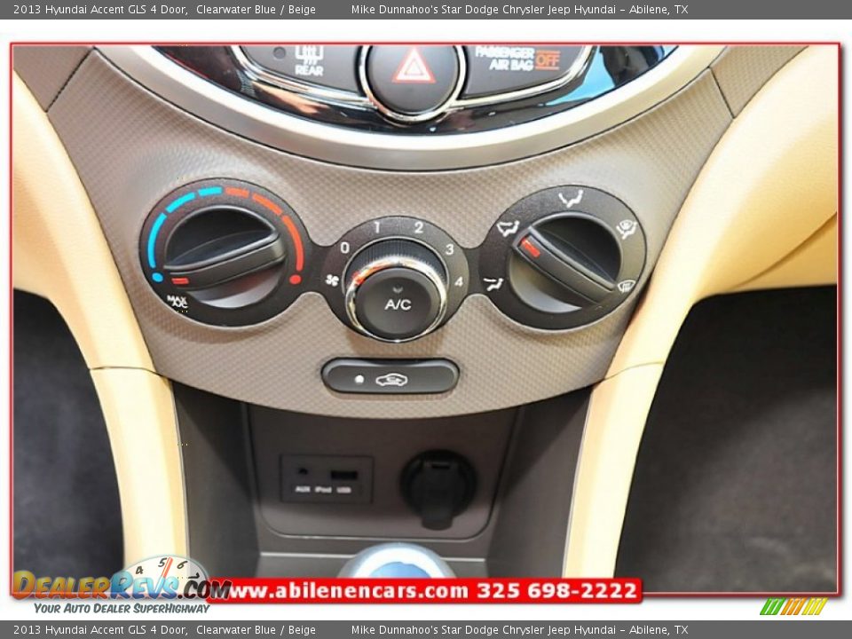 2013 Hyundai Accent GLS 4 Door Clearwater Blue / Beige Photo #28