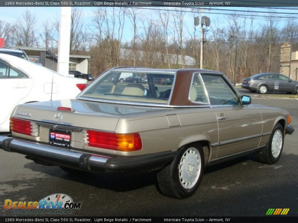 1989 Mercedes-Benz SL Class 560 SL Roadster Light Beige Metallic / Parchment Photo #4