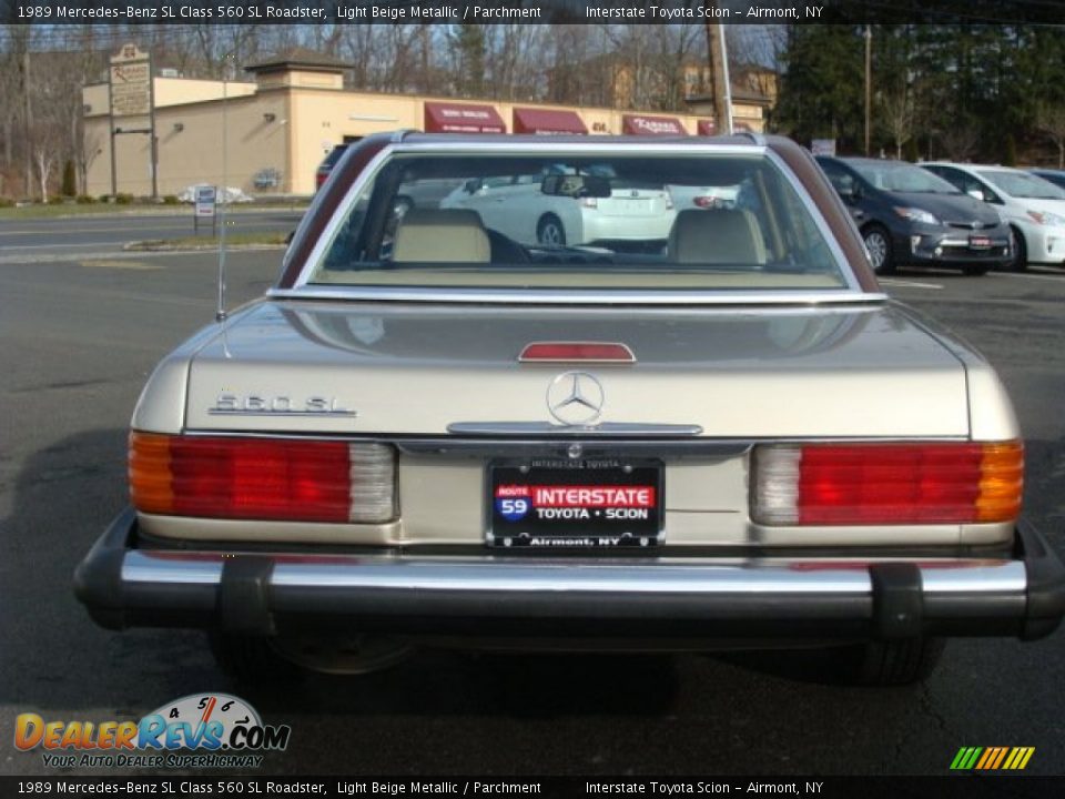 1989 Mercedes-Benz SL Class 560 SL Roadster Light Beige Metallic / Parchment Photo #5