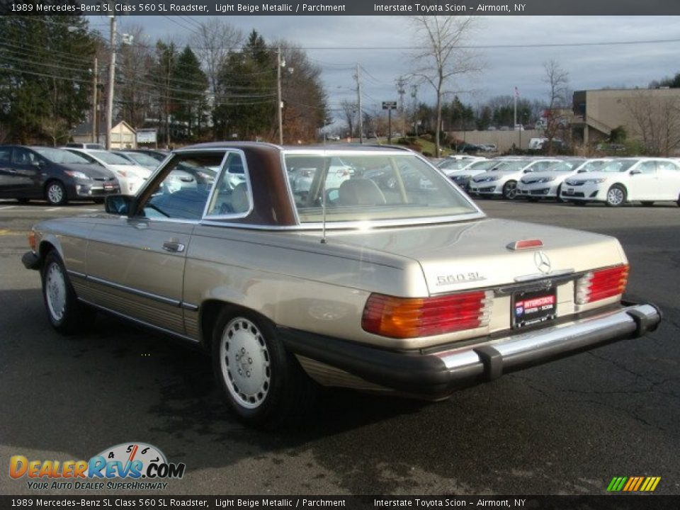 1989 Mercedes-Benz SL Class 560 SL Roadster Light Beige Metallic / Parchment Photo #6