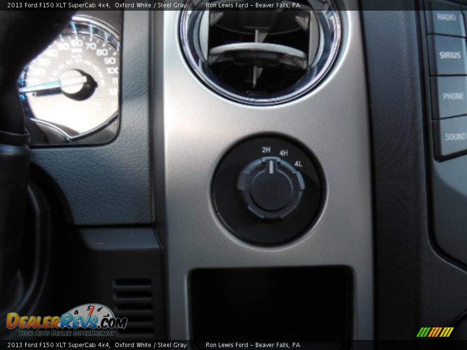 2013 Ford F150 XLT SuperCab 4x4 Oxford White / Steel Gray Photo #23