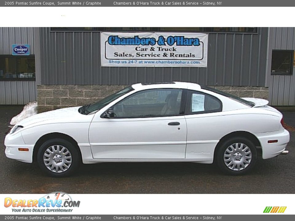 2005 Pontiac Sunfire Coupe Summit White / Graphite Photo #2