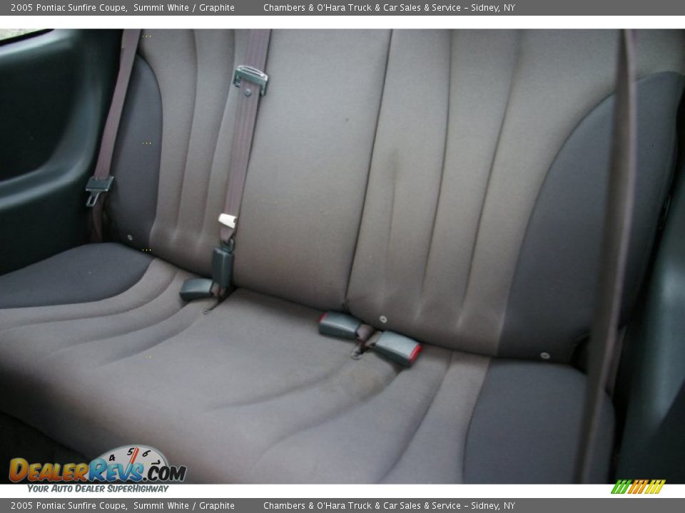 2005 Pontiac Sunfire Coupe Summit White / Graphite Photo #3