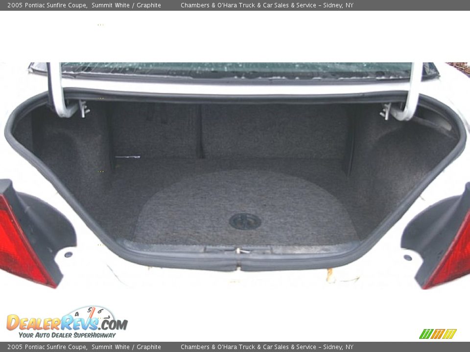 2005 Pontiac Sunfire Coupe Summit White / Graphite Photo #7