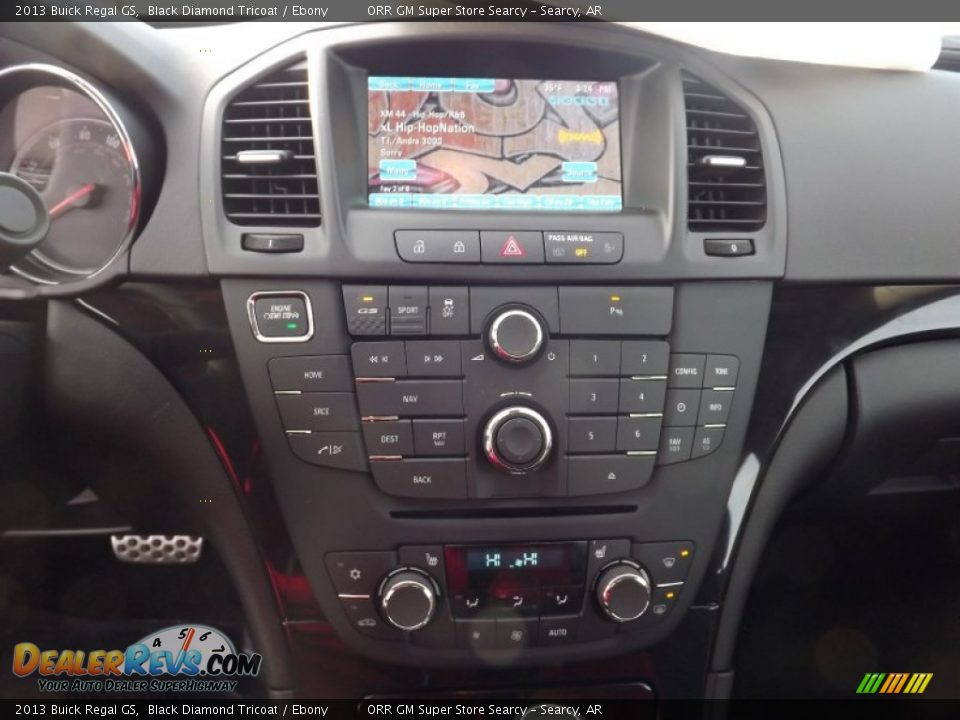 Controls of 2013 Buick Regal GS Photo #10