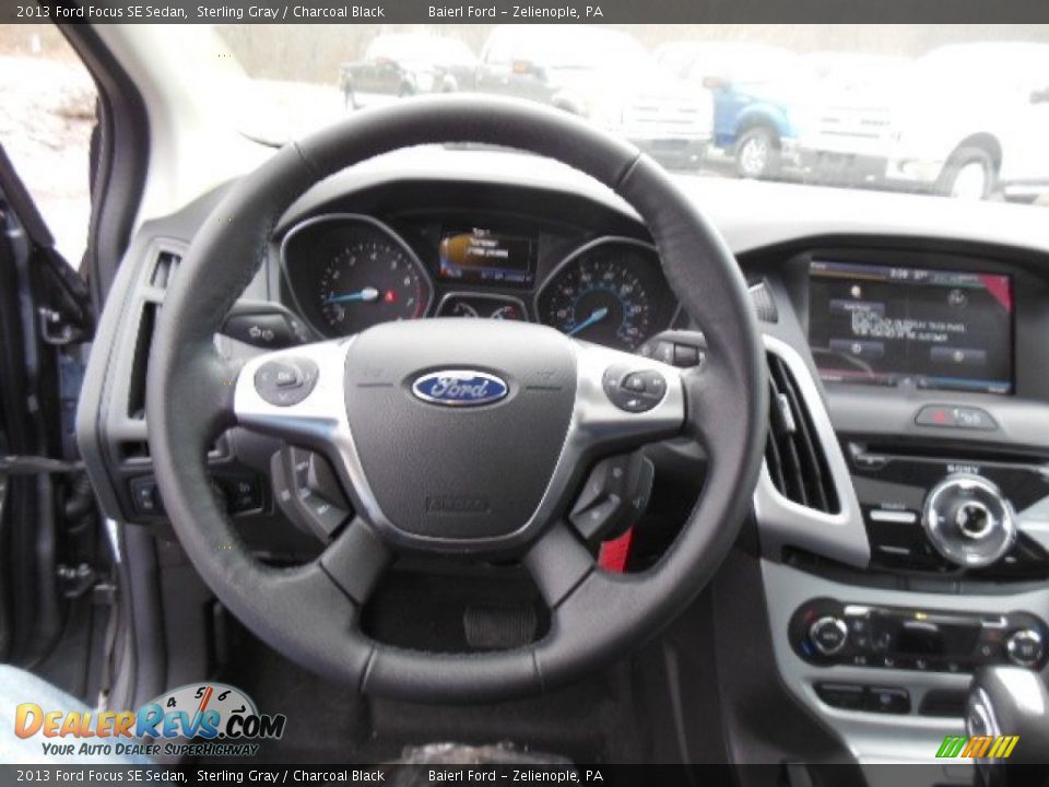 2013 Ford Focus SE Sedan Sterling Gray / Charcoal Black Photo #18