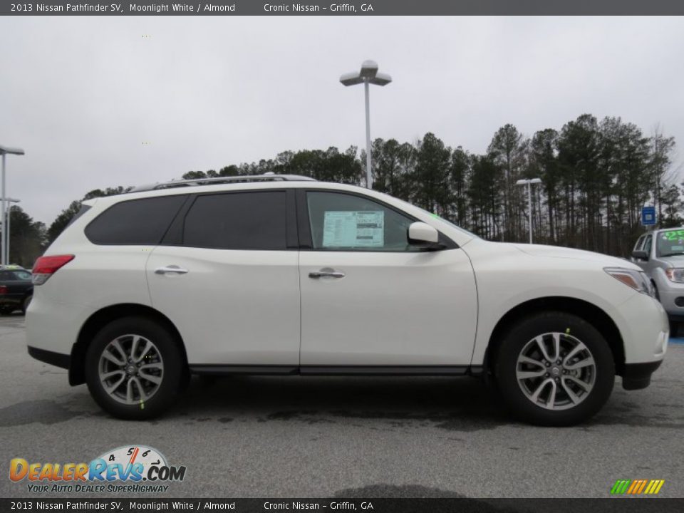 Moonlight White 2013 Nissan Pathfinder SV Photo #6