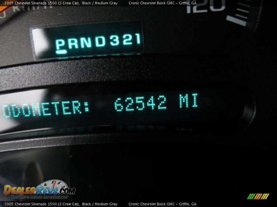 2005 Chevrolet Silverado 1500 LS Crew Cab Black / Medium Gray Photo #22