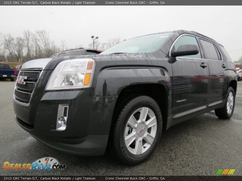 Front 3/4 View of 2013 GMC Terrain SLT Photo #3