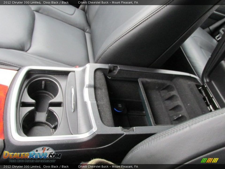 2012 Chrysler 300 Limited Gloss Black / Black Photo #24