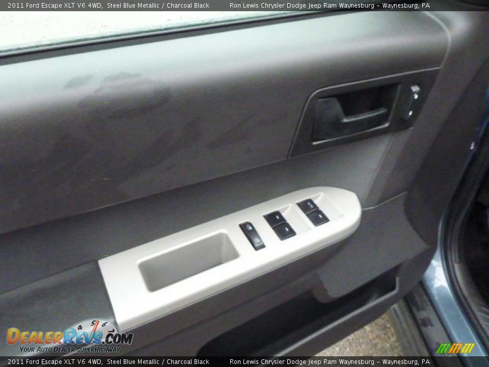 2011 Ford Escape XLT V6 4WD Steel Blue Metallic / Charcoal Black Photo #13