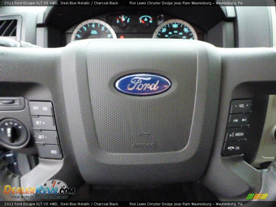 2011 Ford Escape XLT V6 4WD Steel Blue Metallic / Charcoal Black Photo #18