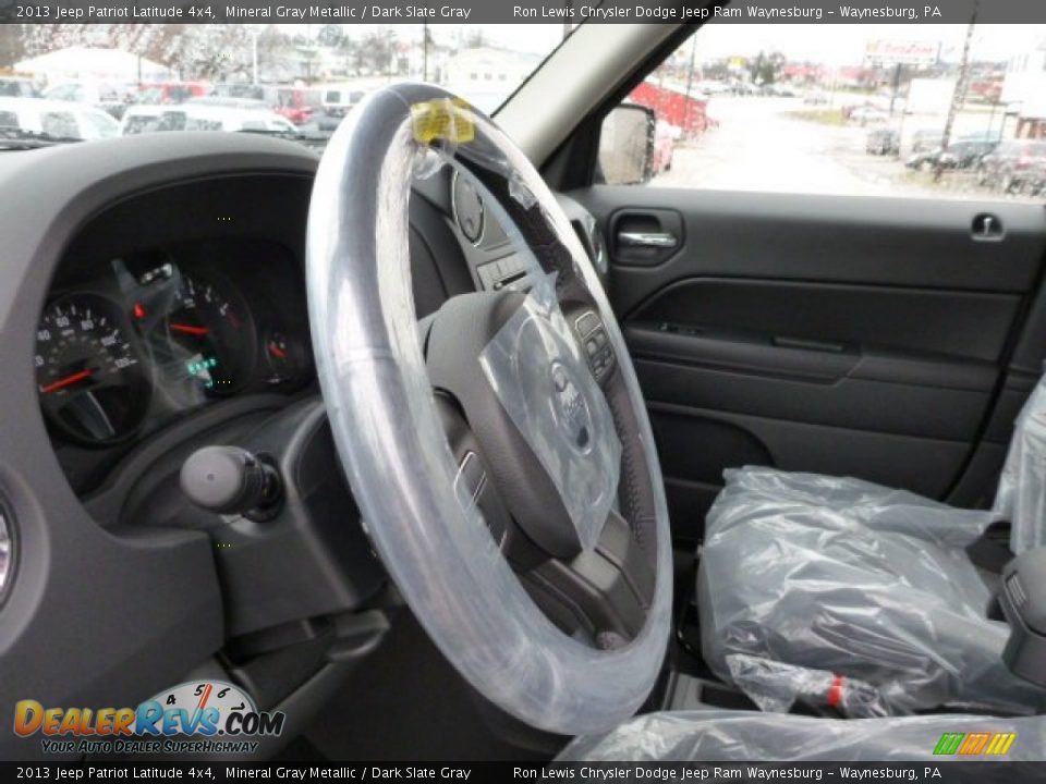 2013 Jeep Patriot Latitude 4x4 Mineral Gray Metallic / Dark Slate Gray Photo #17