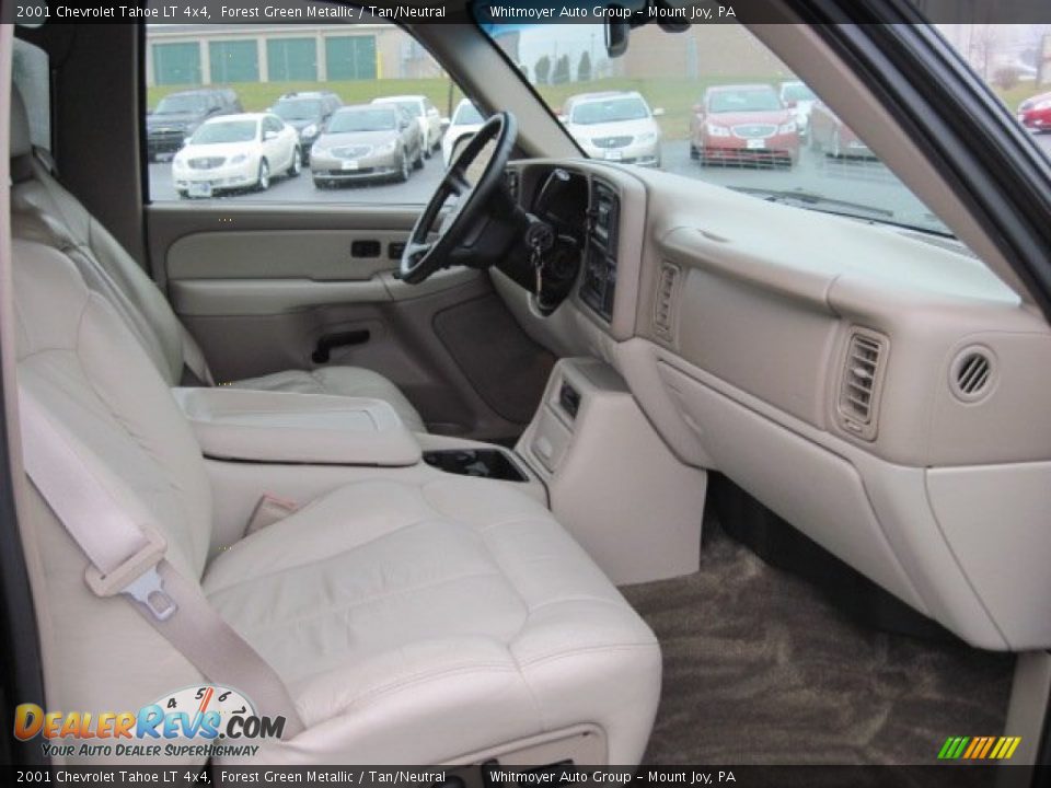 Tan/Neutral Interior - 2001 Chevrolet Tahoe LT 4x4 Photo #5